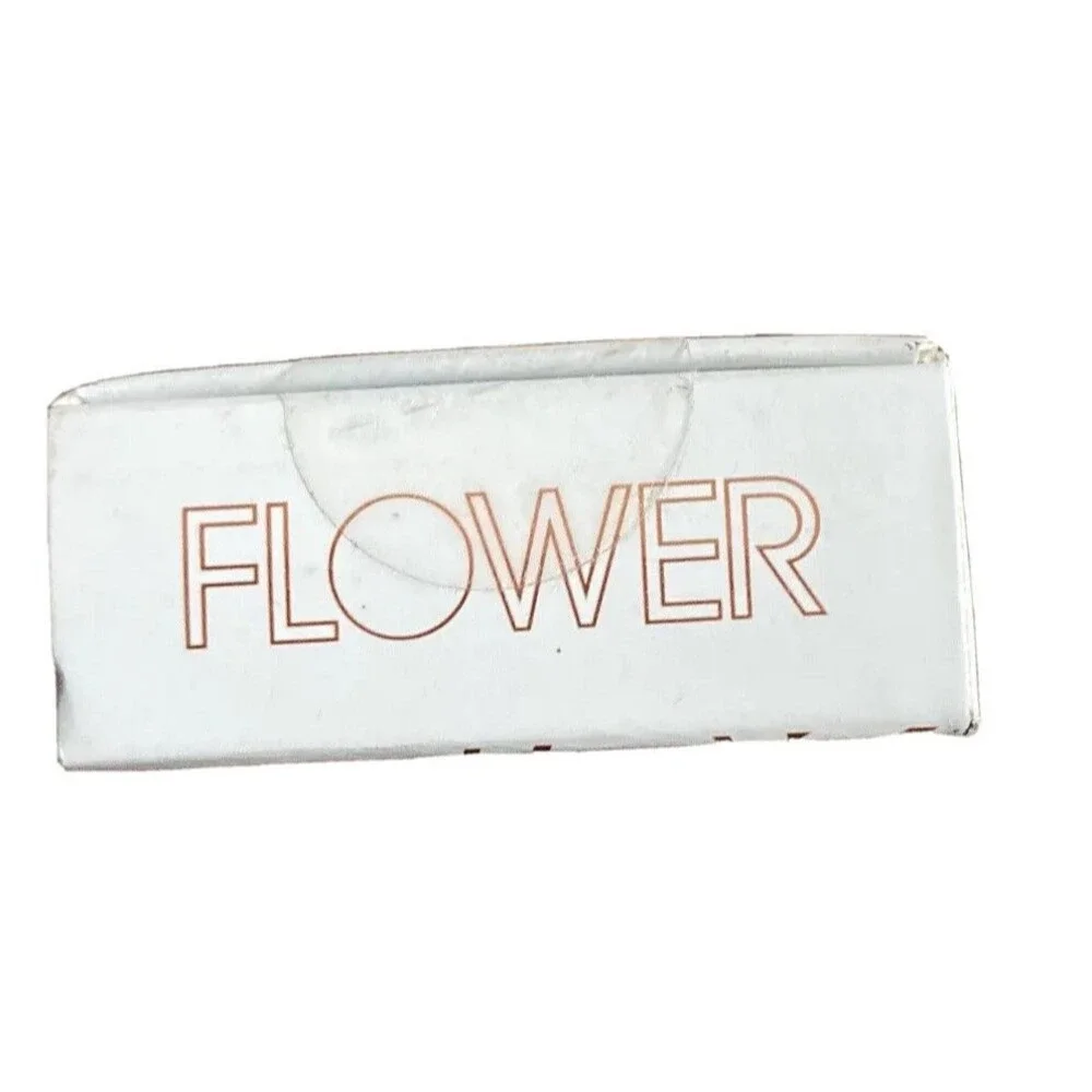 Flower Beauty Light Illusion Full Coverage Concealer Mocha (D4) Weightless New